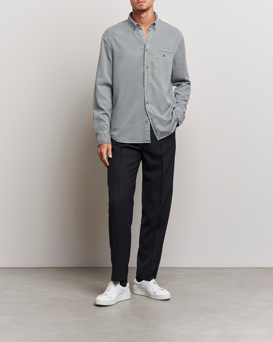 Mies | Kauluspaidat | Filippa K | Zachary Tencel Shirt Smoke Green