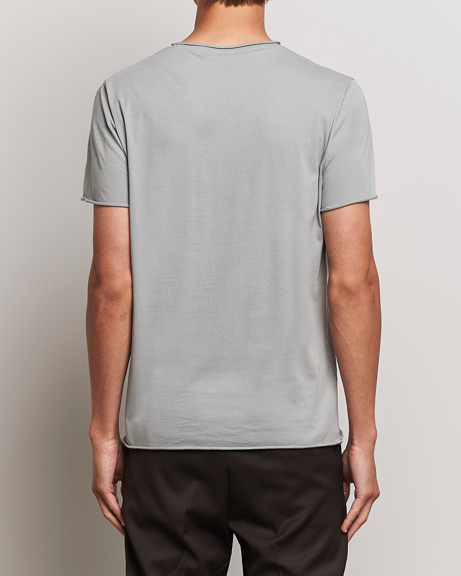 Mies | T-paidat | Filippa K | Roll Neck T-Shirt Feather Grey