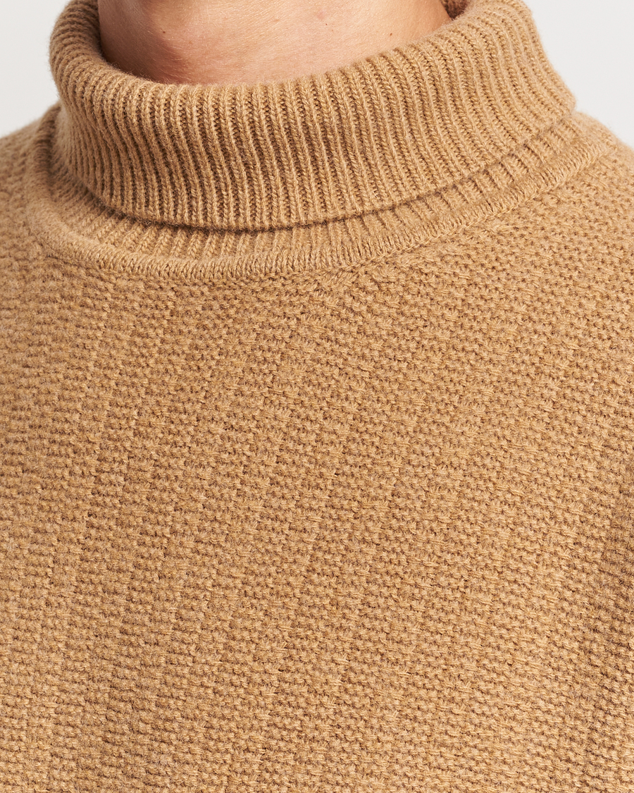 Mies | Puserot | Filippa K | Wool Structured Polo Camel