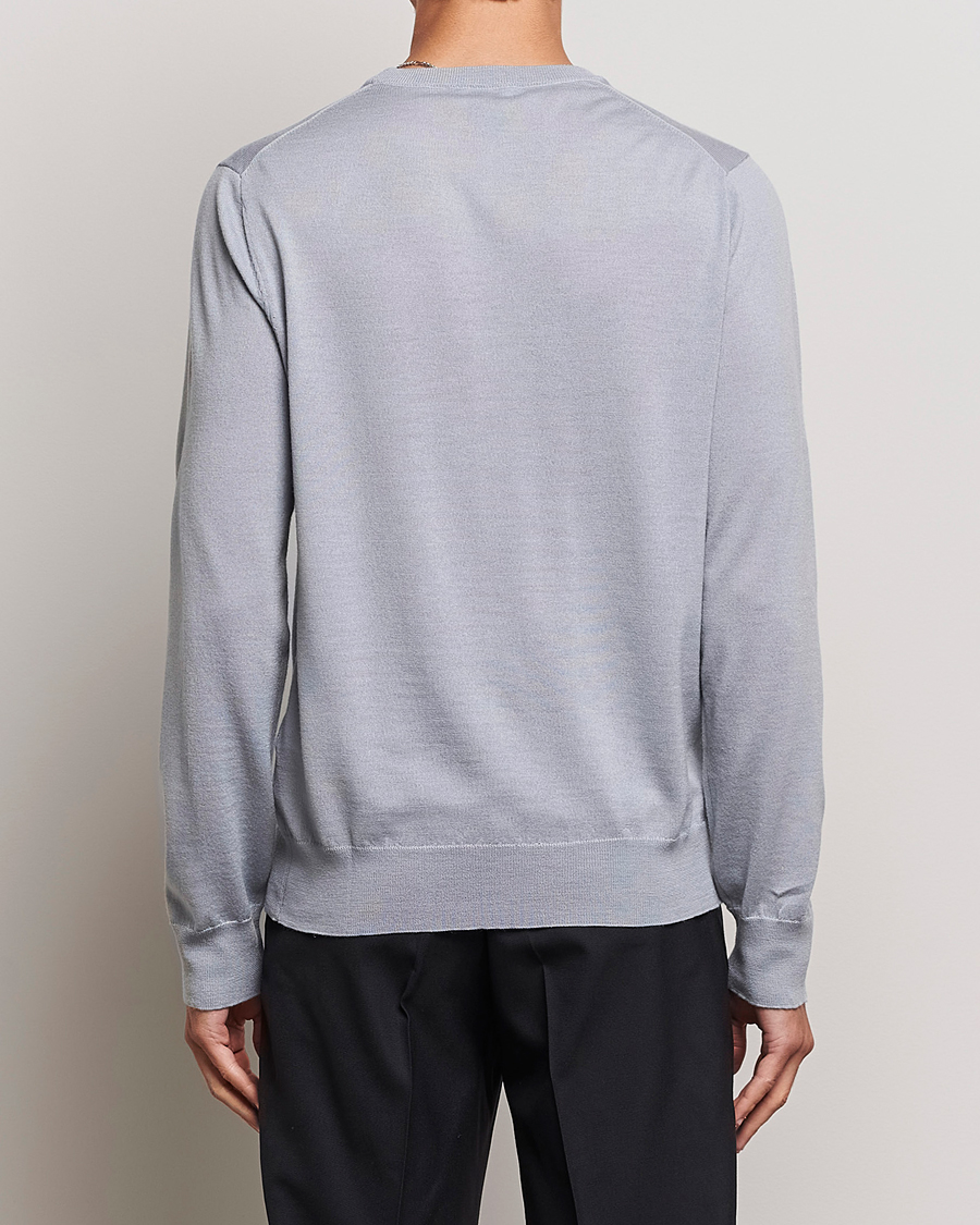 Mies | Puserot | Filippa K | Merino Round Neck Sweater Fog Blue