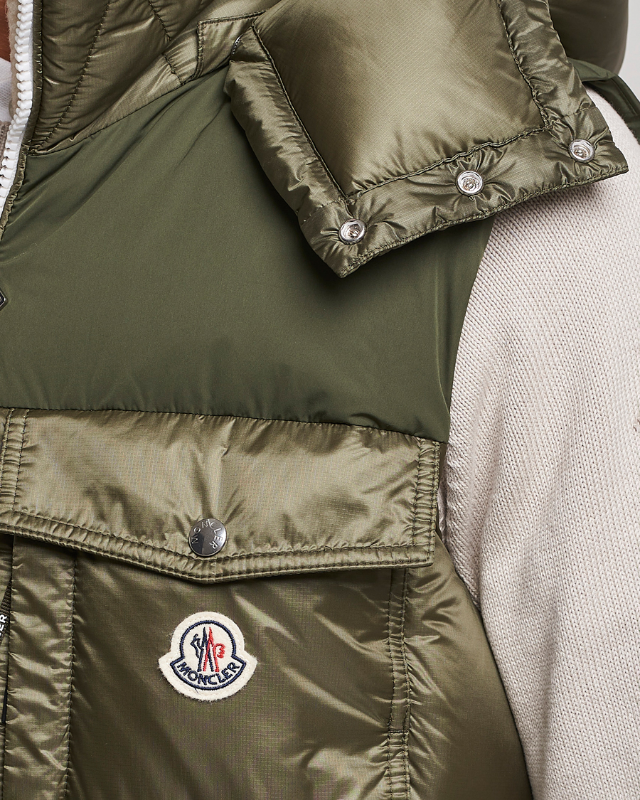 Mies | Takit | Moncler | Oust Shearling Down Vest Olive