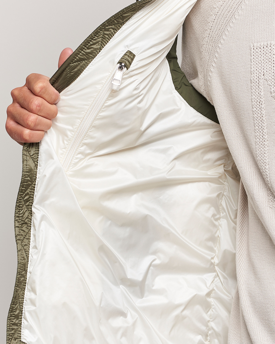 Mies | Takit | Moncler | Oust Shearling Down Vest Olive