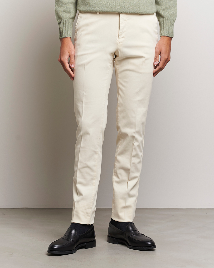 Mies | Quiet Luxury | PT01 | Slim Fit Cotton Stretch Chinos Off White