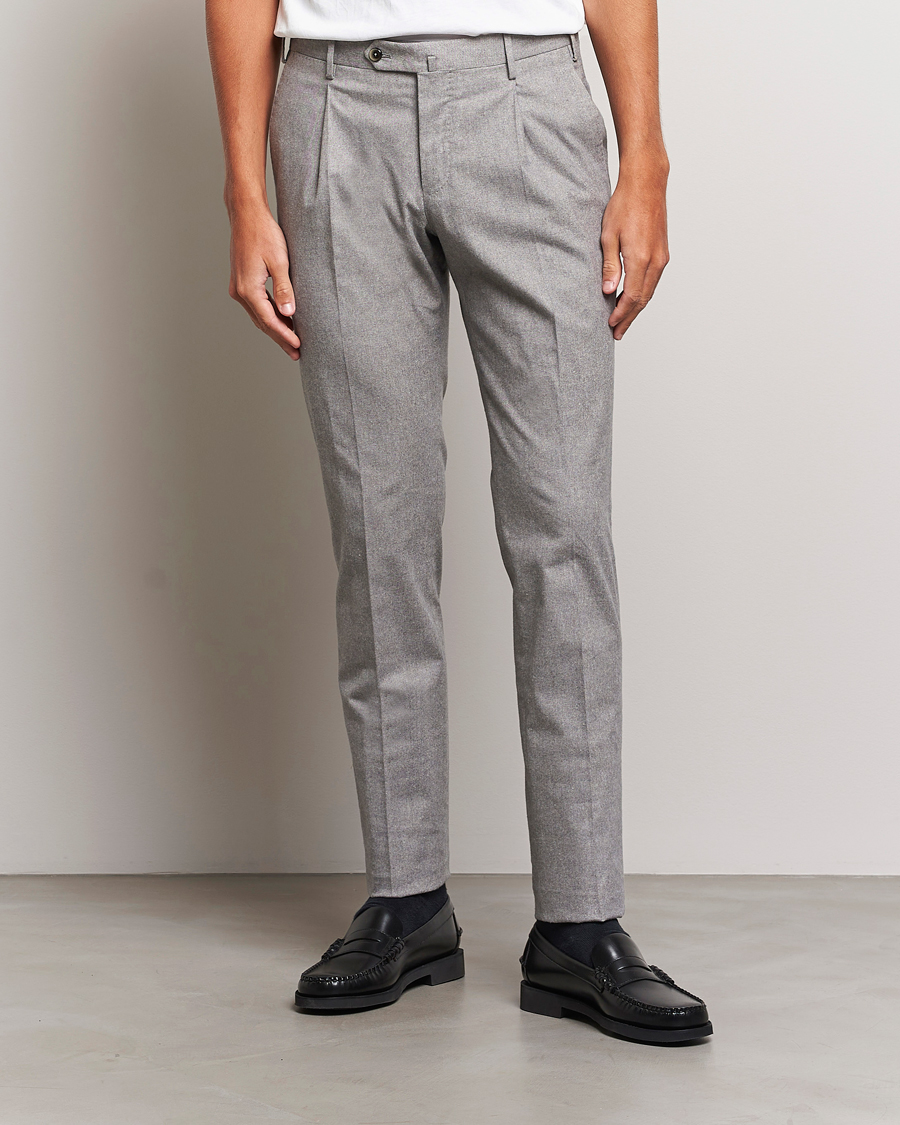 Mies | PT01 | PT01 | Slim Fit Pleated Cotton Flannel Trousers Light Grey