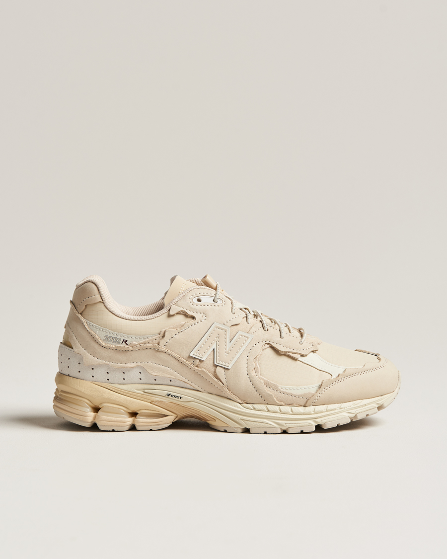 Mies | New Balance 2002R Protection Pack Sneakers Sandstone | New Balance | 2002R Protection Pack Sneakers Sandstone