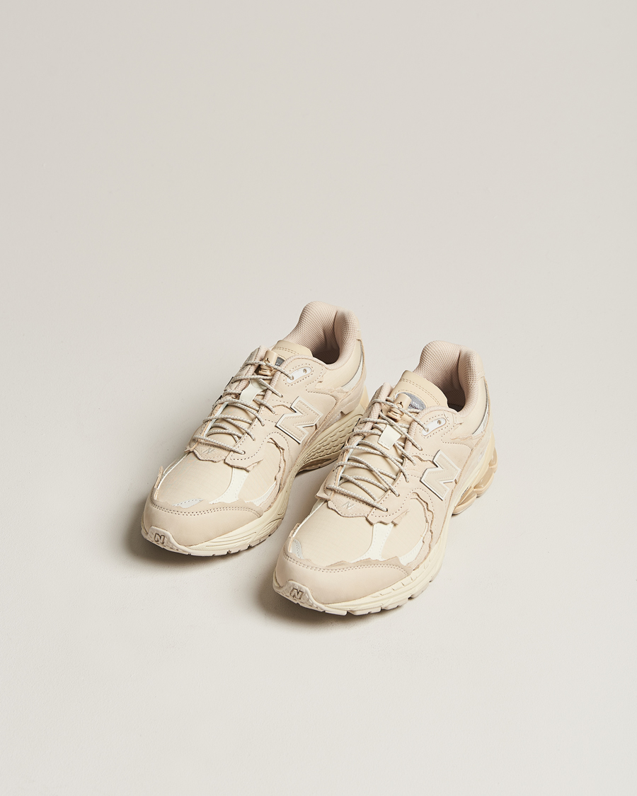 Mies | New Balance 2002R Protection Pack Sneakers Sandstone | New Balance | 2002R Protection Pack Sneakers Sandstone