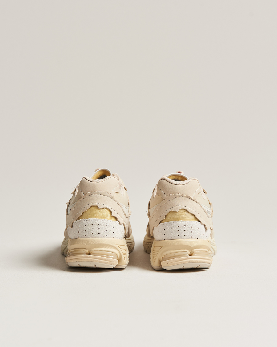 Mies | New Balance 2002R Protection Pack Sneakers Sandstone | New Balance | 2002R Protection Pack Sneakers Sandstone