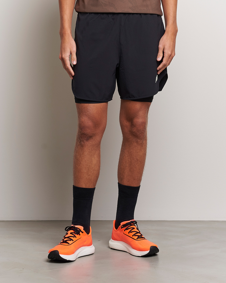 Mies | Tekniset shortsit | New Balance Running | Q Speed 2 in 1 Shorts Black
