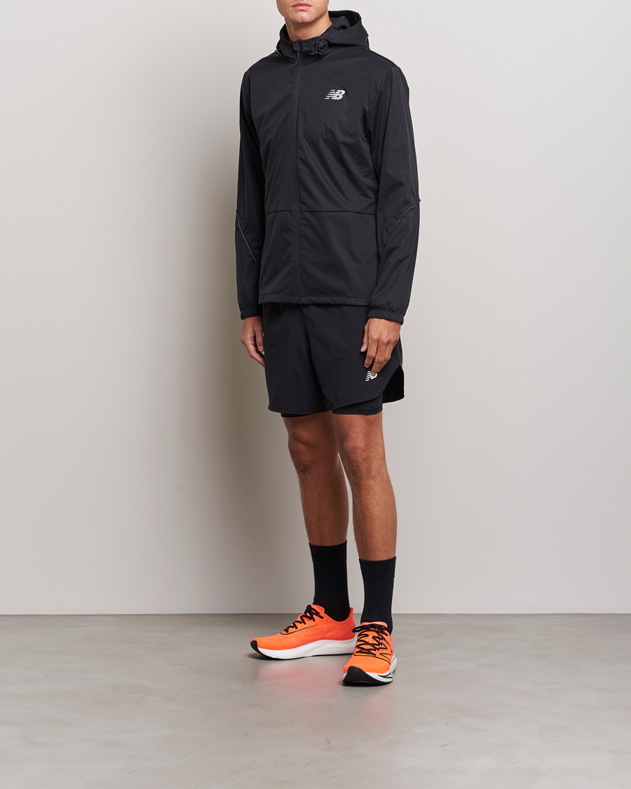 Mies | Takit | New Balance Running | Impact Run Water Defy Jacket Black