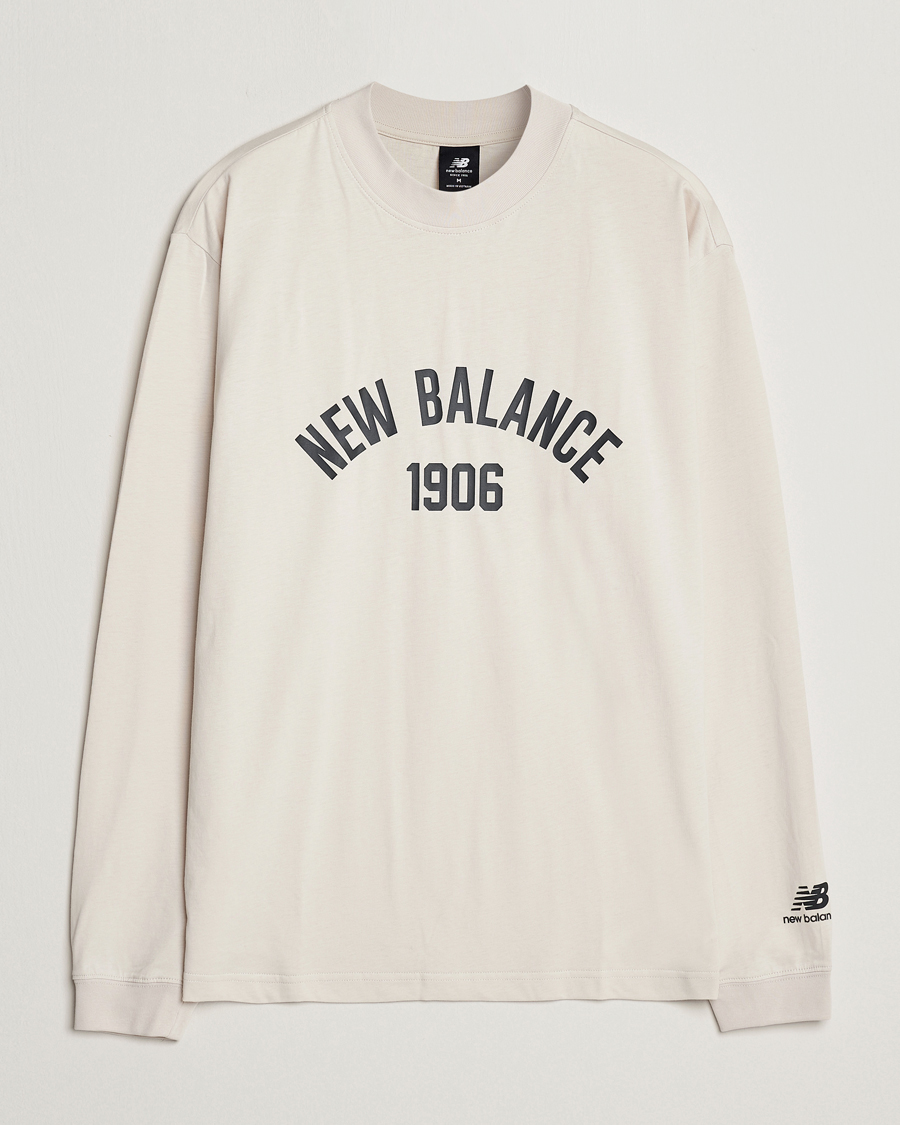Mies | Pitkähihaiset t-paidat | New Balance | Varsity Sweatshirt Medium Grey