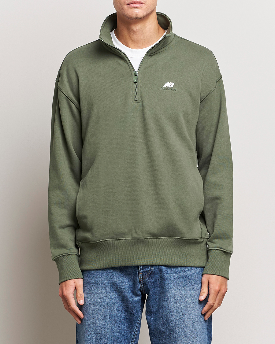 Mies | Puserot | New Balance | Athletics Terry 1/4 Zip Deep Olive Green