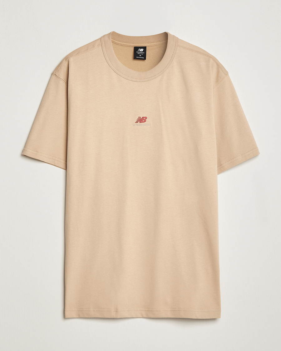Mies | T-paidat | New Balance | Athletics Graphic T-Shirt Incense