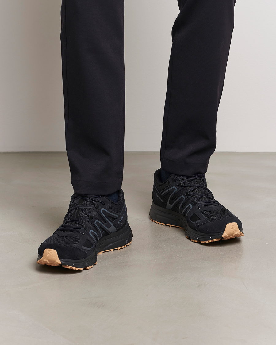 Mies | Salomon X-Mission 4 Sneakers Black/Ebony | Salomon | X-Mission 4 Sneakers Black/Ebony