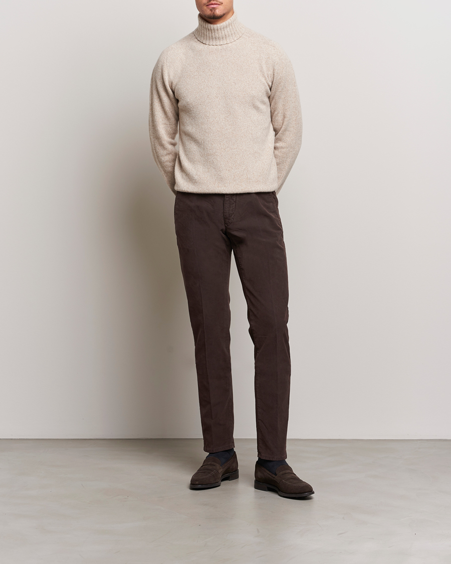 Mies | Housut | Incotex | Slim Fit Garment Dyed Slacks Dark Brown