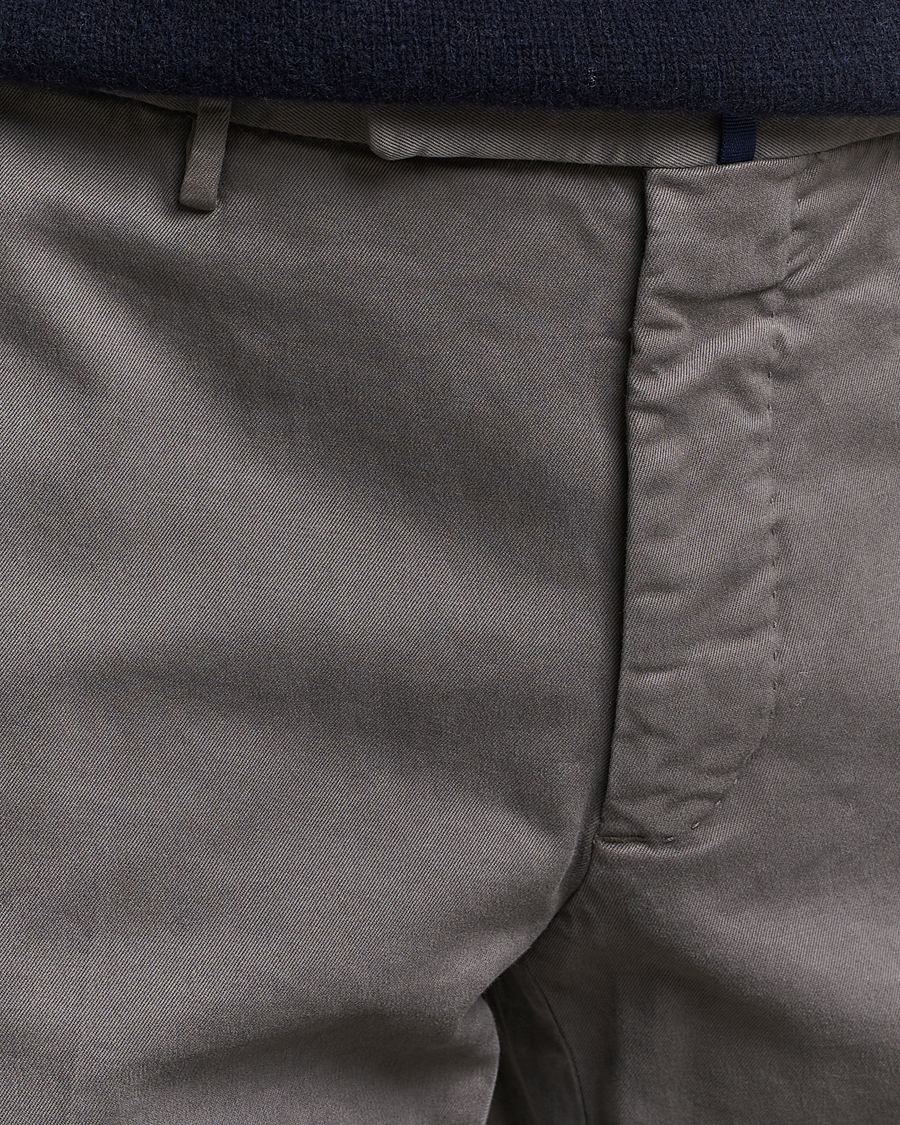 Mies | Housut | Incotex | Slim Fit Cotton Stretch Chinos Light Grey