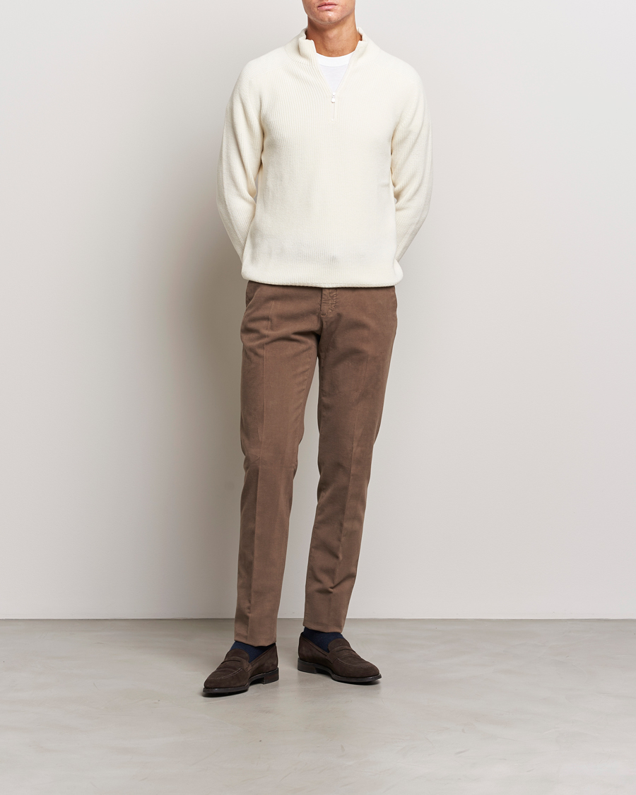 Mies | Housut | Incotex | Slim Fit Luxury Moleskine Trousers Taupe