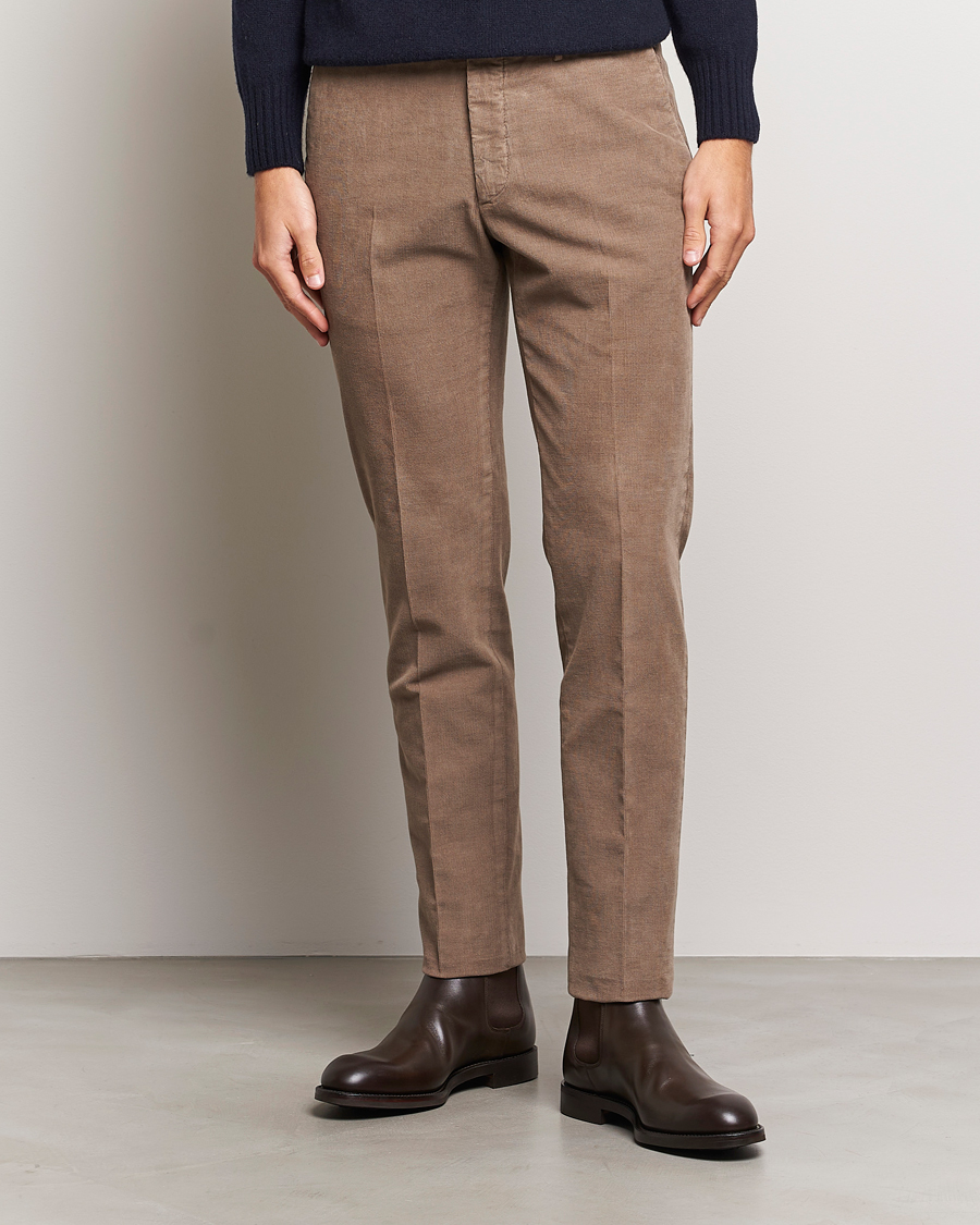 Mies | Vakosamettihousut | Incotex | Slim Fit Soft Corduroy Trousers Taupe