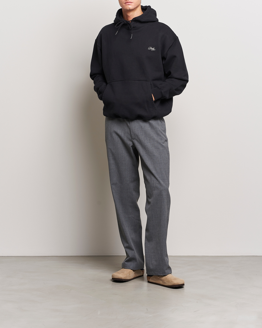 Mies | Puserot | Drôle de Monsieur | Signature Hoodie Black