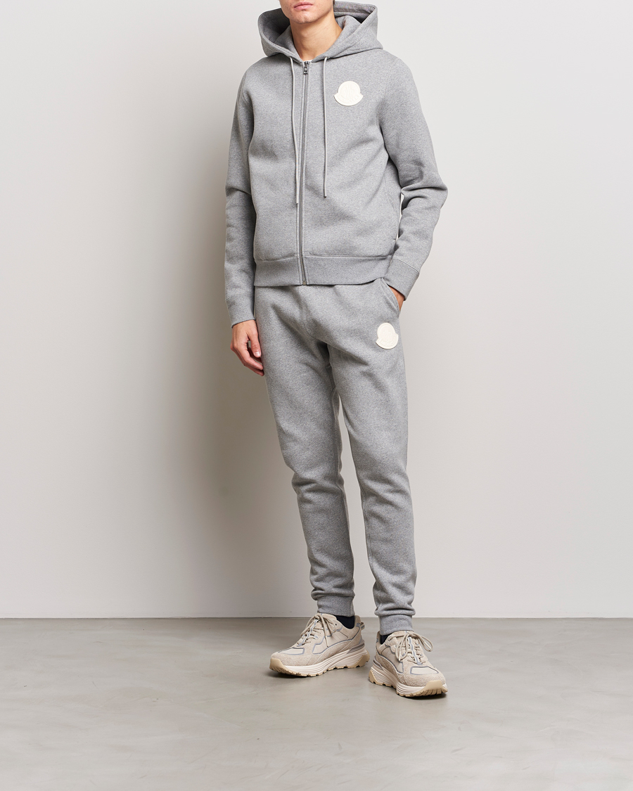 Mies | Housut | Moncler | Patch Logo Sweatpants Light Grey