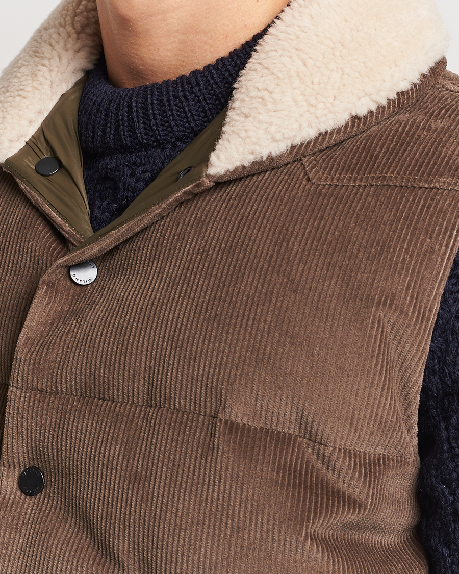Mies | Takit | Valstar | Corduroy Shearling Collar Down Vest Brown