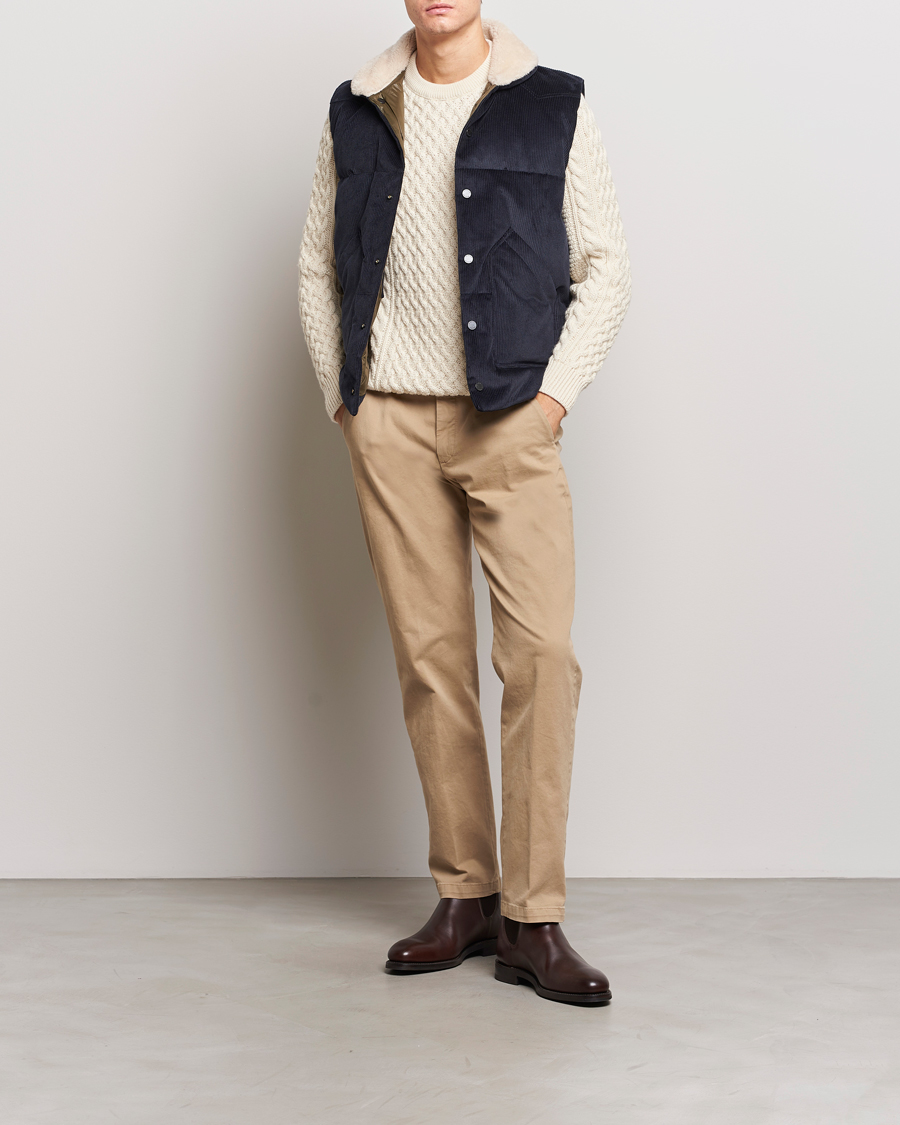 Mies | Takit | Valstar | Corduroy Shearling Collar Down Vest Navy
