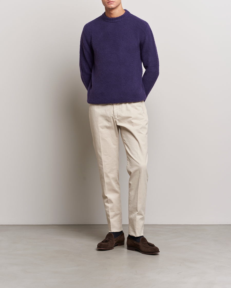 Mies | Puserot | Piacenza Cashmere | Brushed Wool Crew Neck Dark Purple