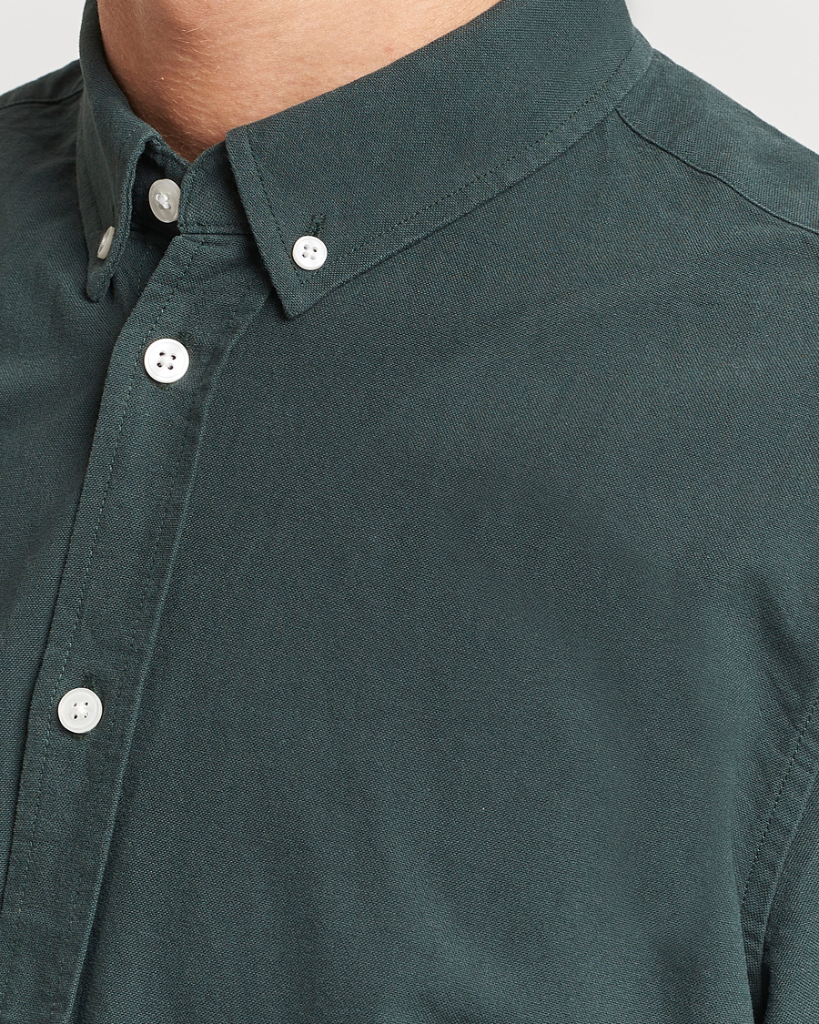 Mies | Kauluspaidat | Samsøe & Samsøe | Liam Striped Button Down Shirt  Darkest Spruce