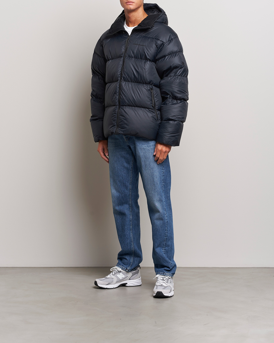 Mies | Takit | Peak Performance | Frost Down Puffer Black