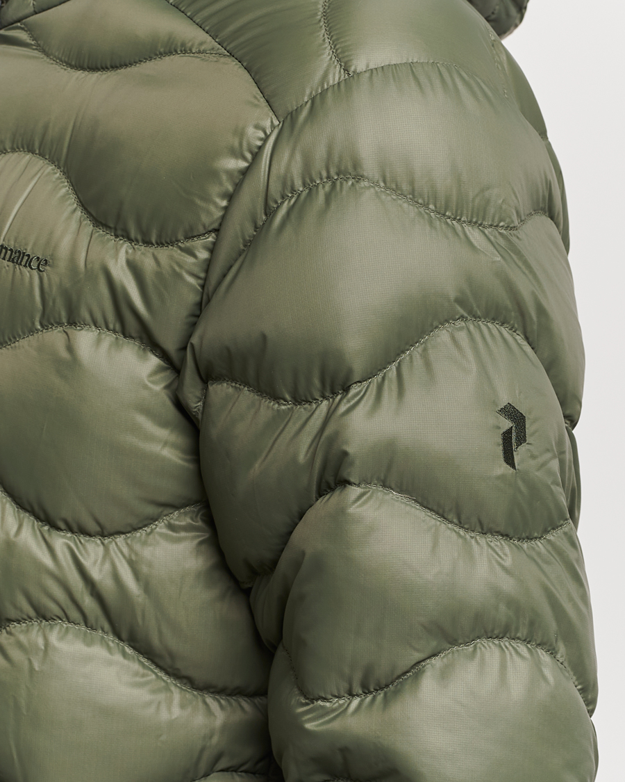 Mies | Takit | Peak Performance | Helium Down Hooded Jacket Pine Needle