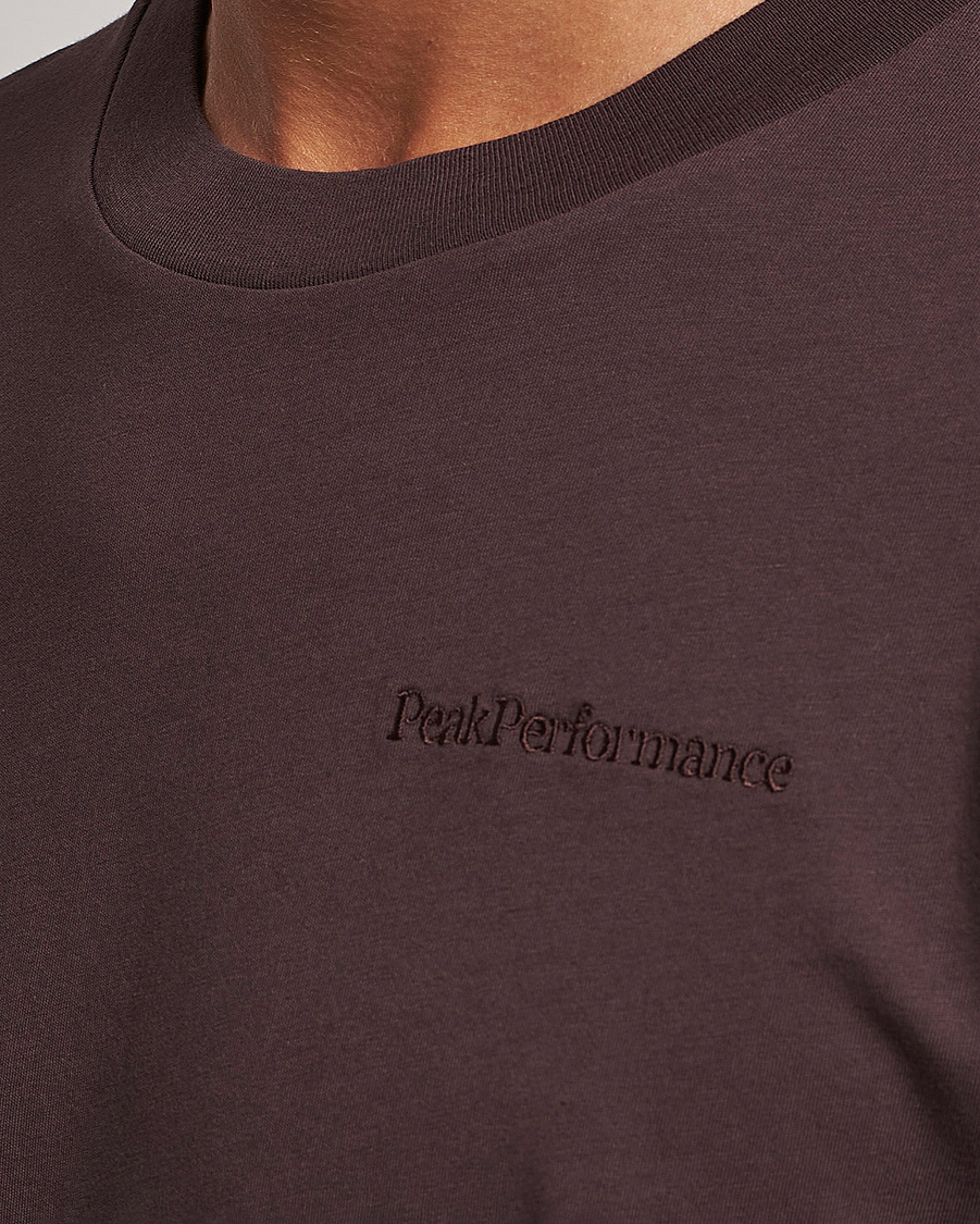 Mies | T-paidat | Peak Performance | Original Logo Crew Neck T-Shirt Desert Plum