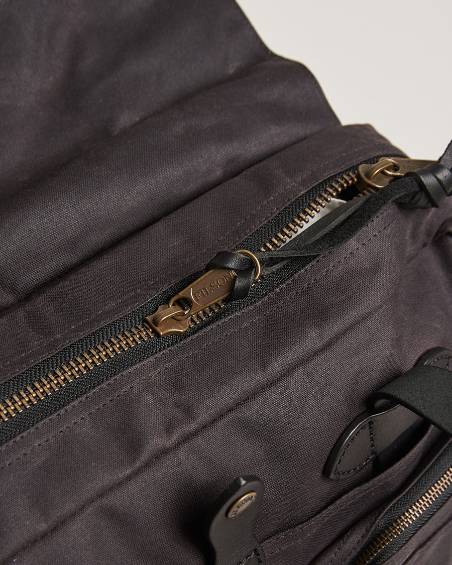 Mies | Filson 24-Hour Tin Briefcase Cinder | Filson | 24-Hour Tin Briefcase Cinder