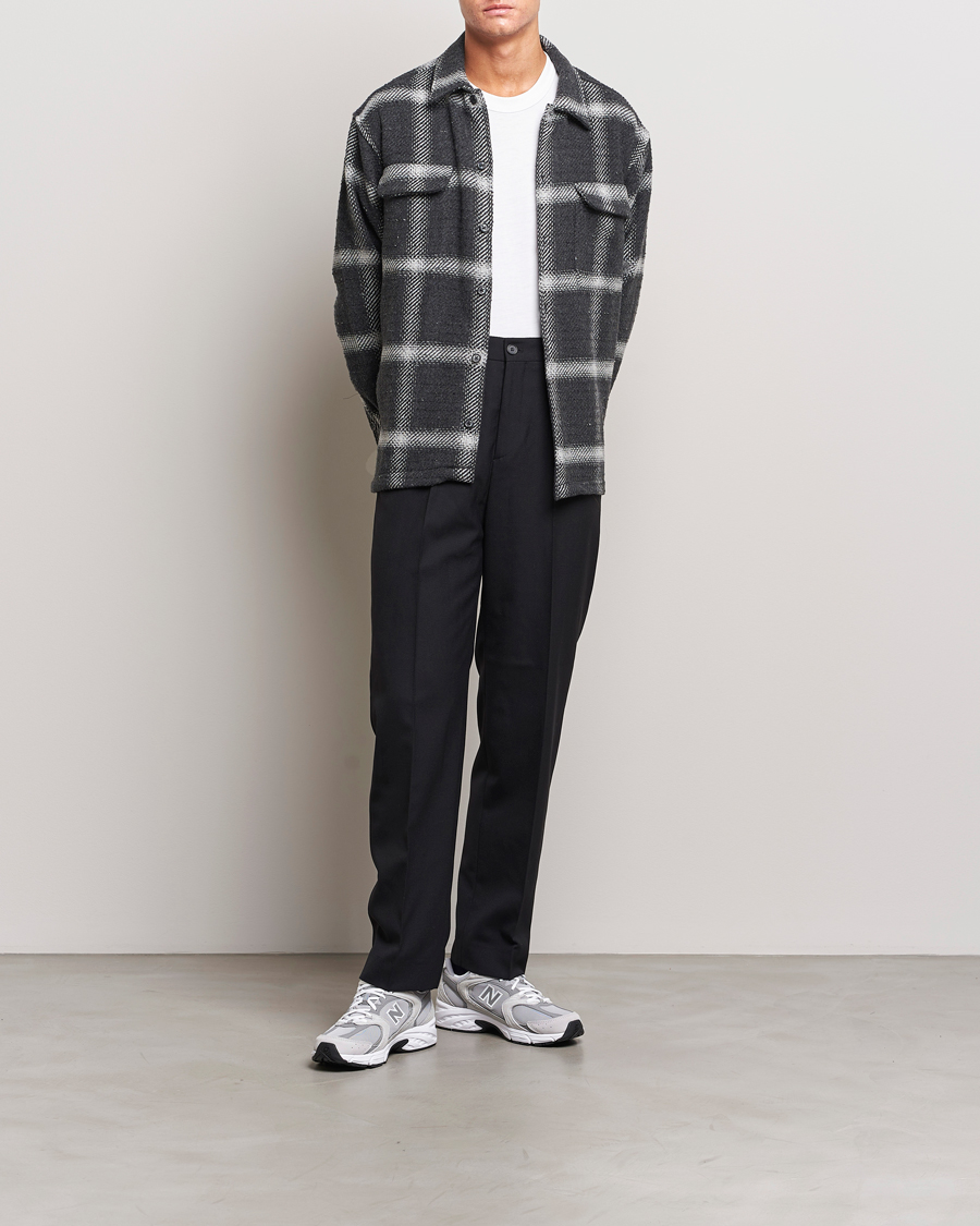 Mies | Kauluspaidat | Samsøe Samsøe | Samsøe & Samsøe Castor Checked Overshirt Black Multi