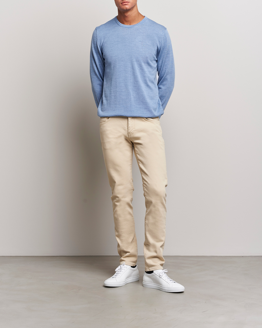 Mies | Puserot | J.Lindeberg | Lyle True Merino Crew Neck Pullover Washed Denim Blue