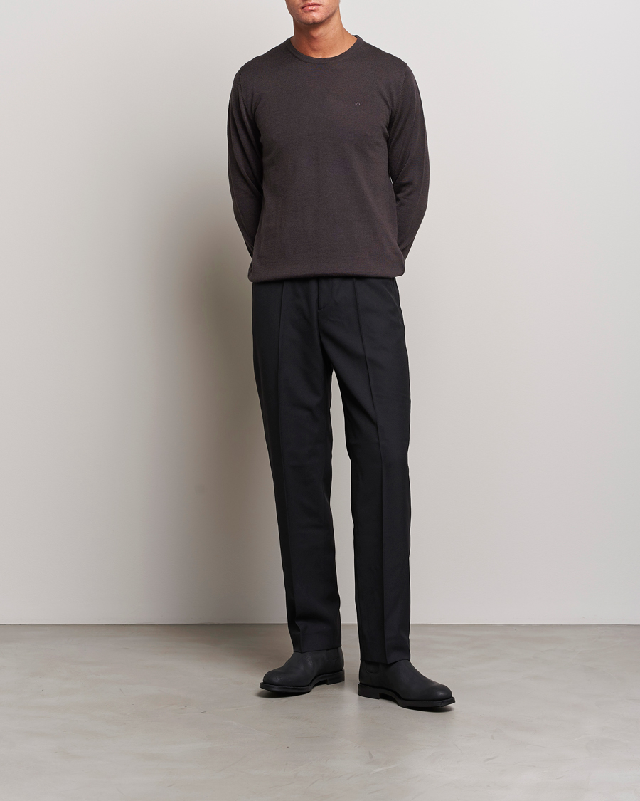 Mies | Puserot | J.Lindeberg | Lyle True Merino Crew Neck Pullover Delicioso