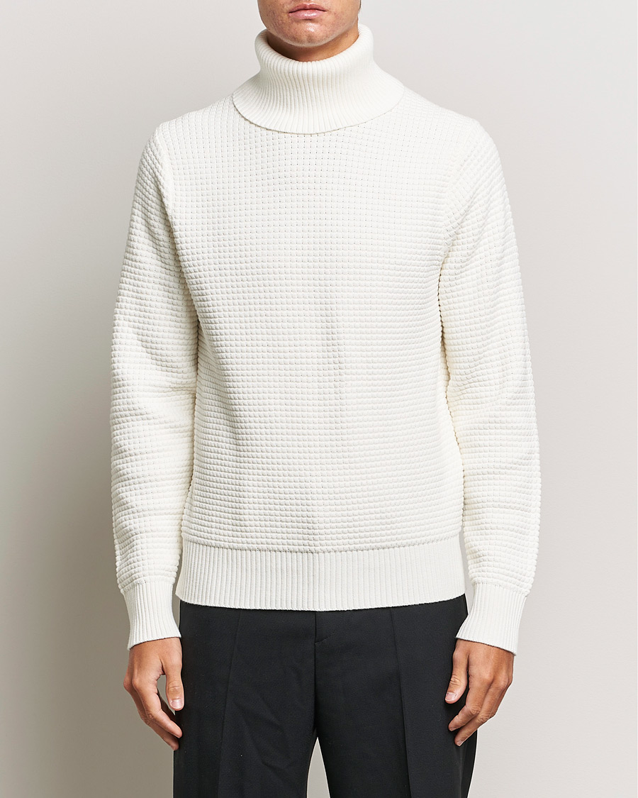 Mies | Poolot | J.Lindeberg | Olivero Cotton Turtle Sweater Cloud White
