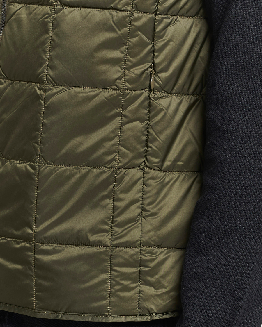 Mies | Takit | TAION | High Neck Full Zip Lightweight Down Vest Dark Olive