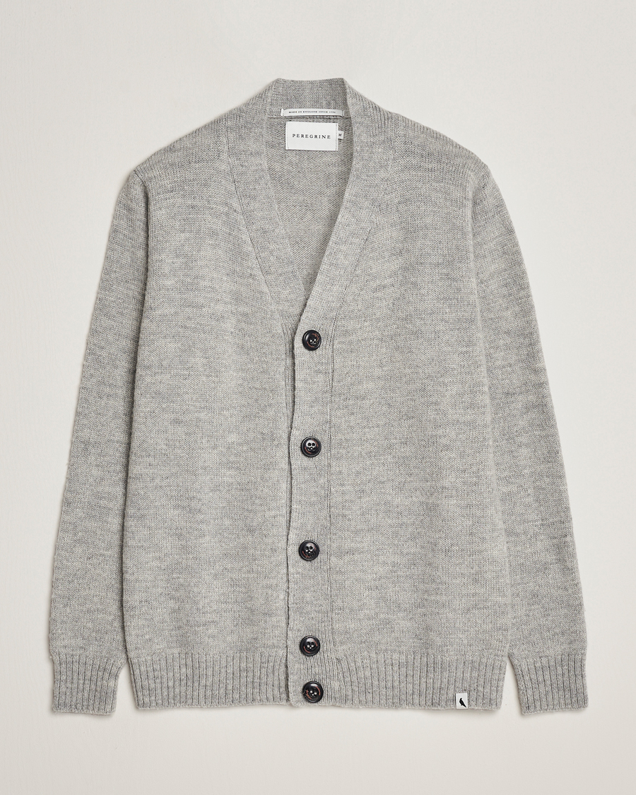Mies | Puserot | Peregrine | Maker's Stitch Merino Cardigan Light Grey