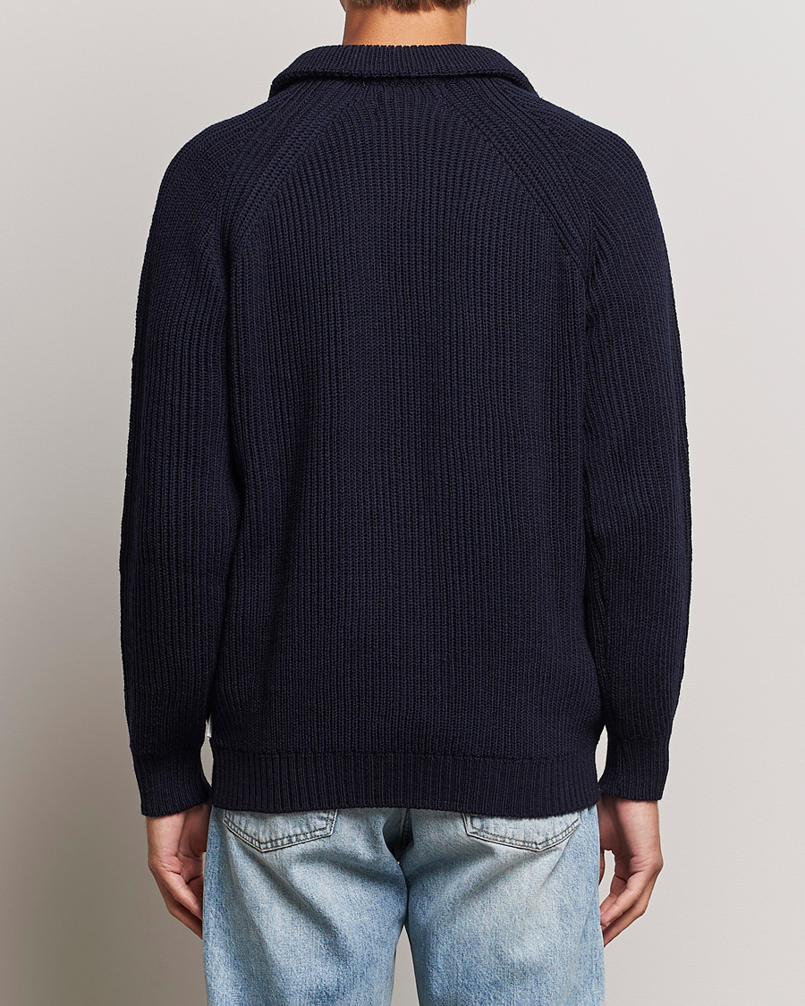 Mies | Puserot | Peregrine | Ford Knitted Wool Half Zip Navy