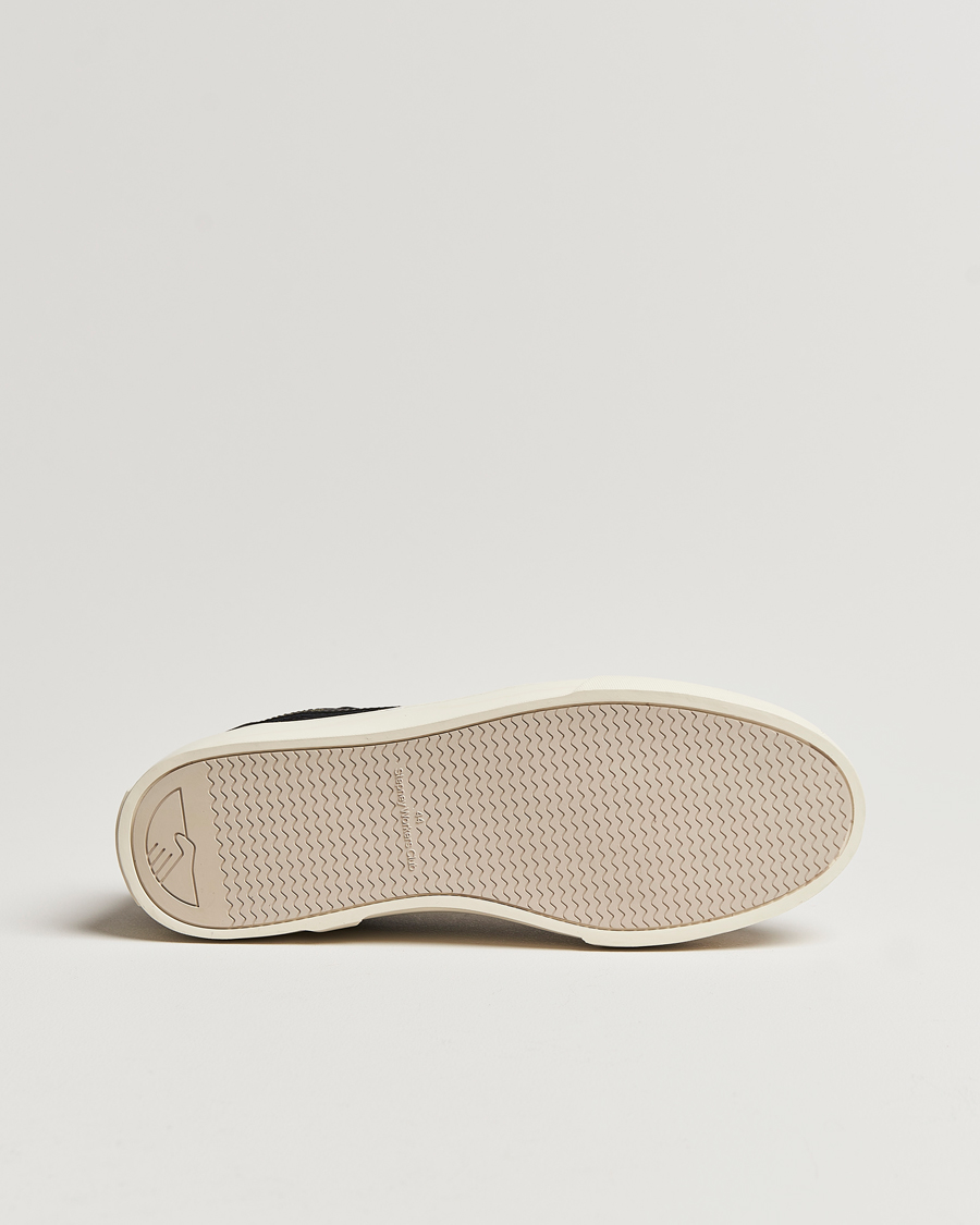 Mies | Stepney Workers Club Pearl S-Strike Nubuck Sneaker Black/Black | Stepney Workers Club | Pearl S-Strike Nubuck Sneaker Black/Black