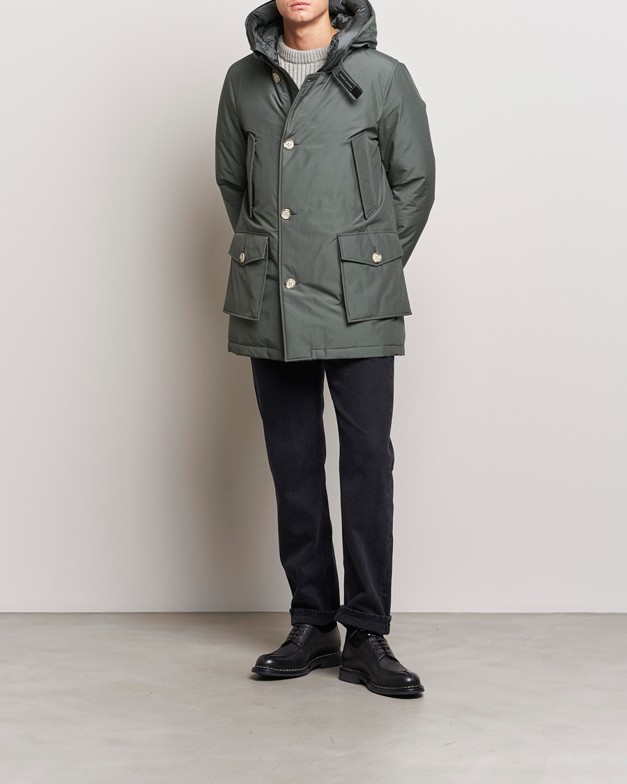 Mies | Takit | Woolrich | Arctic Parka No Fur Grey Shadow