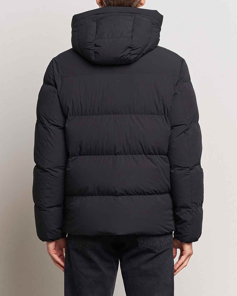 Mies | Takit | Woolrich | Sierra Supreme Down Jacket Black