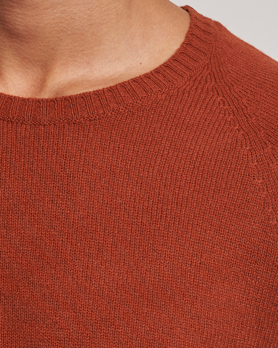 Mies | Puserot | Oscar Jacobson | Kendal Raglan Wool Crewneck Orange
