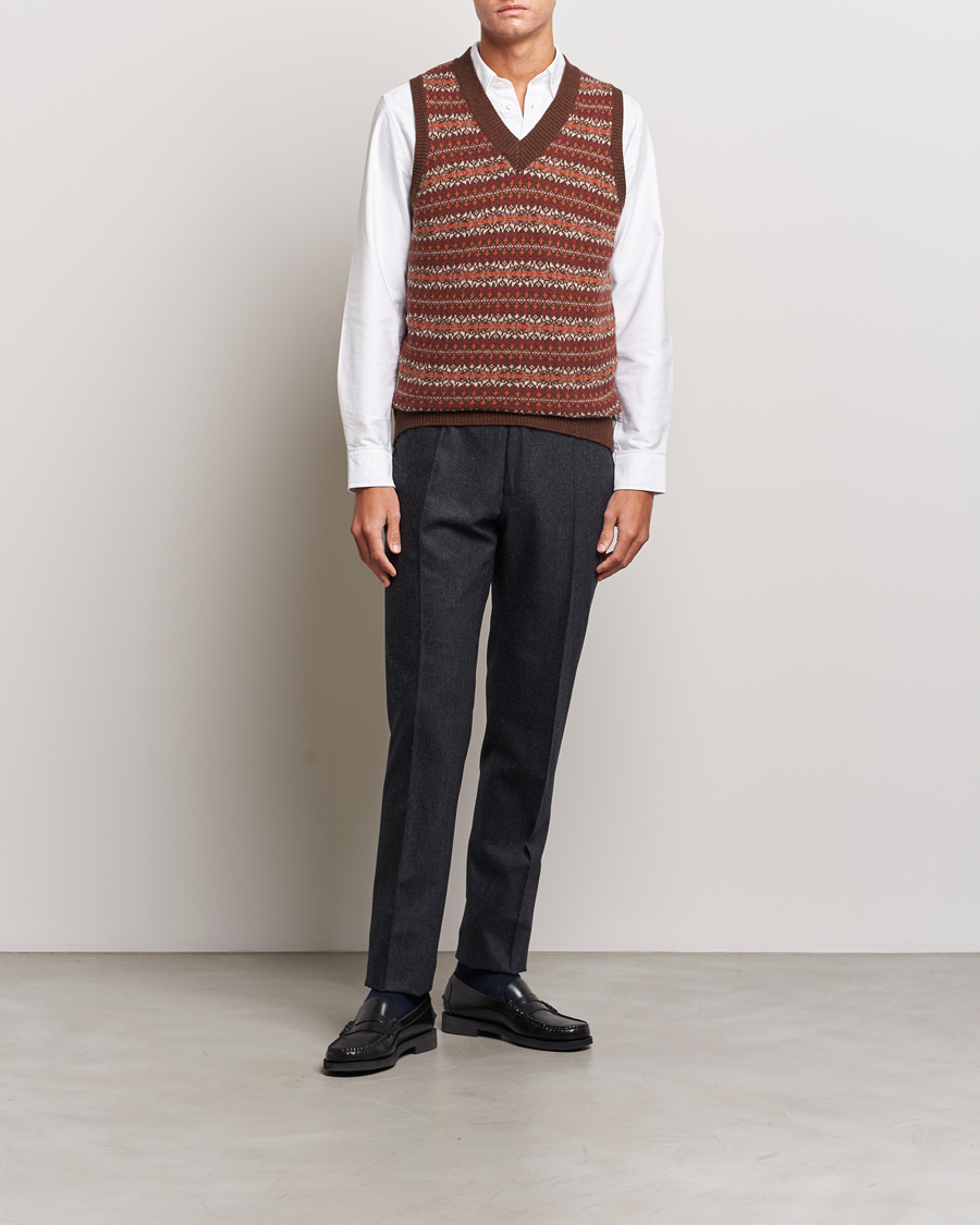 Mies | Puserot | Oscar Jacobson | Lucas Fairisle Wool/Cashmere Vest Red