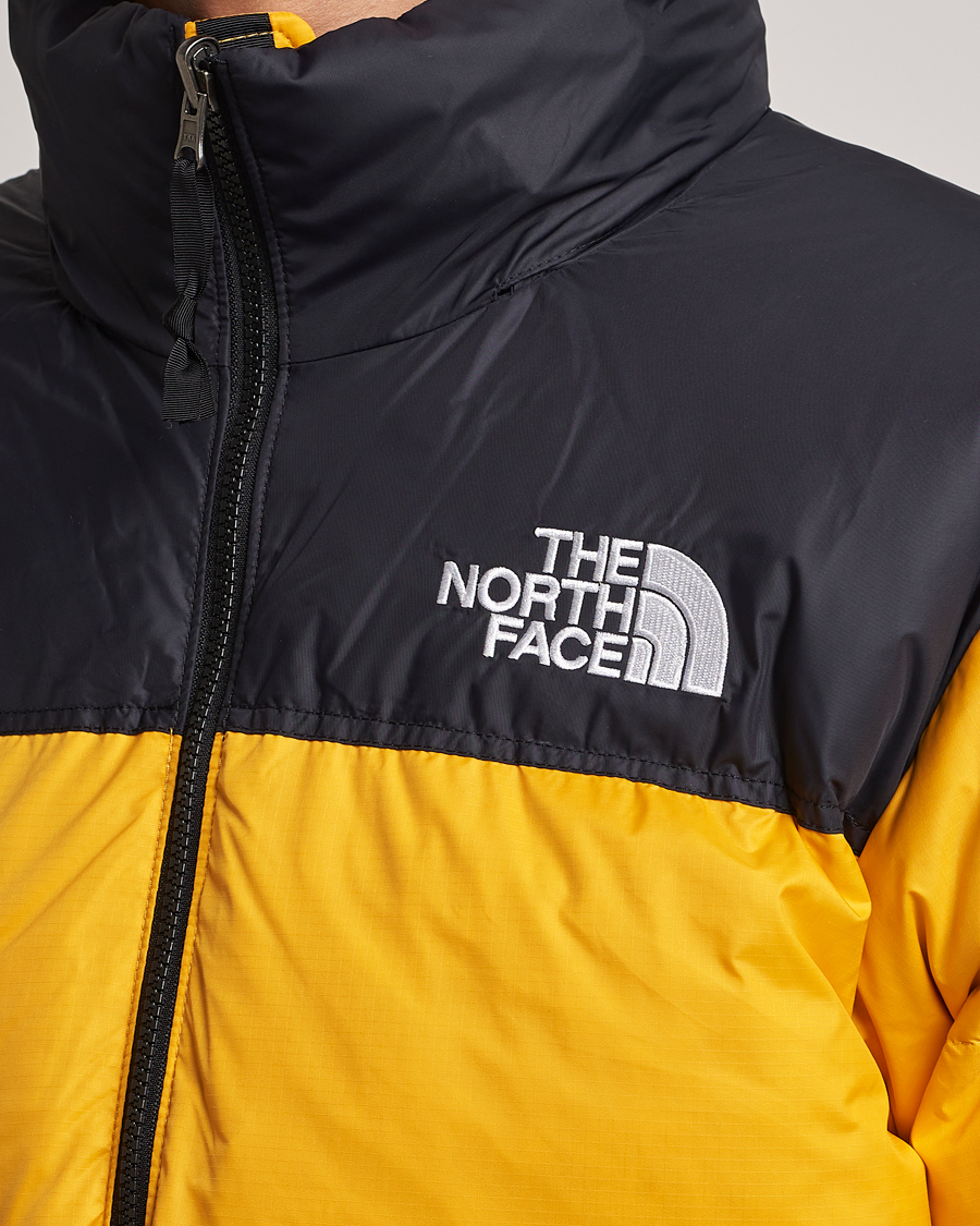 Mies | Takit | The North Face | 1996 Retro Nuptse Jacket Summit Gold
