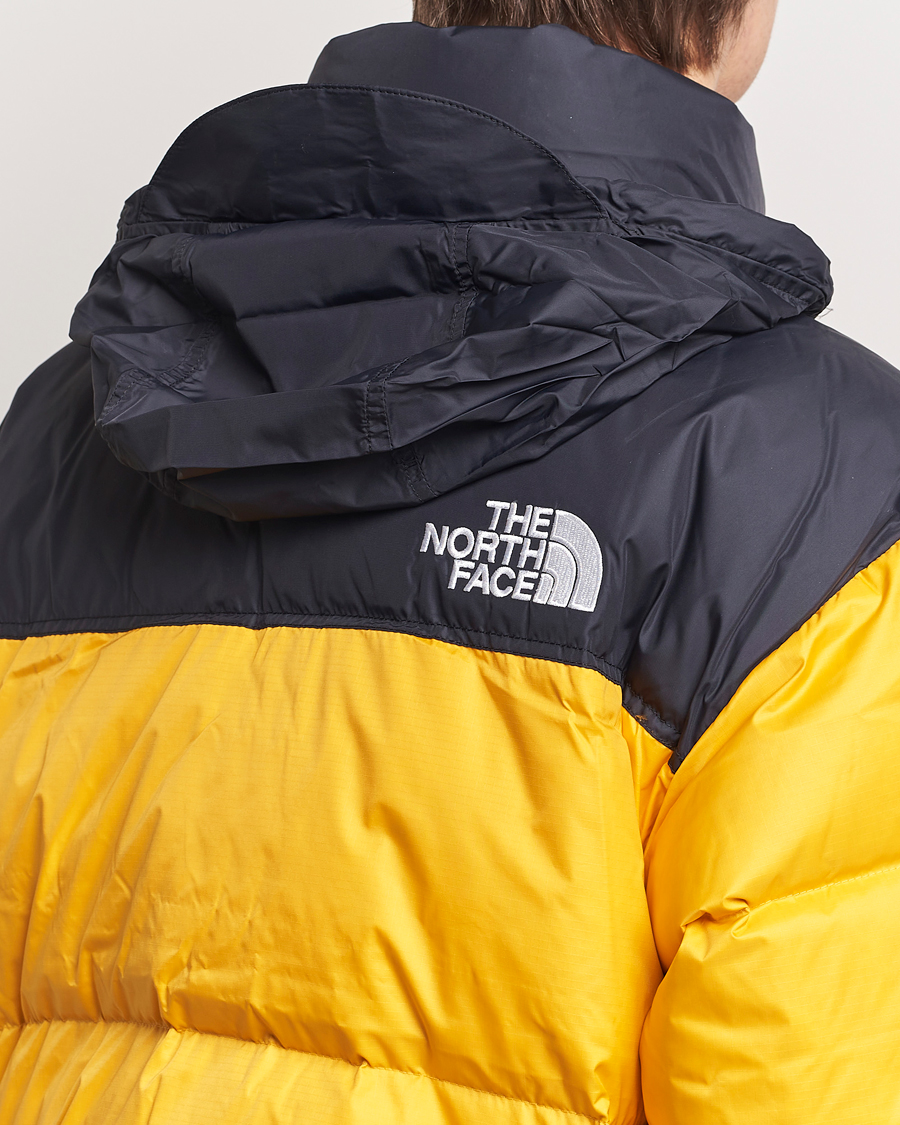 Mies | Takit | The North Face | 1996 Retro Nuptse Jacket Summit Gold