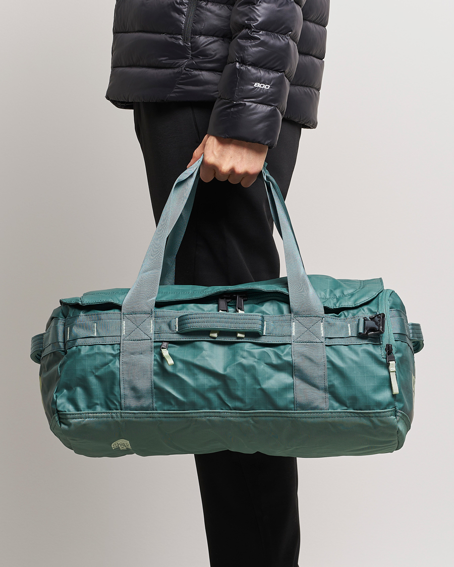 Mies | The North Face Base Camp Voyager 42L Dark Sage | The North Face | Base Camp Voyager 42L Dark Sage
