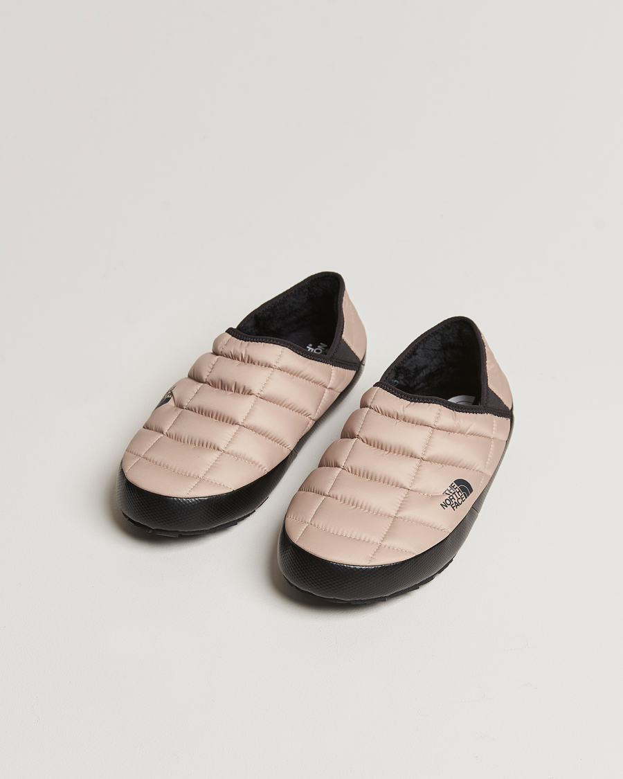 Mies | The North Face Thermoball Traction Mule Khaki | The North Face | Thermoball Traction Mule Khaki