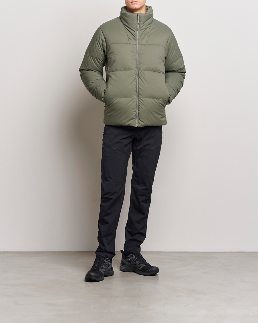 Mies | Takit | Arc'teryx Veilance | Conduit Down Jacket Forage