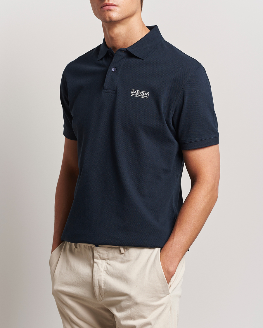 Mies | Best of British | Barbour International | Essential Polo Navy
