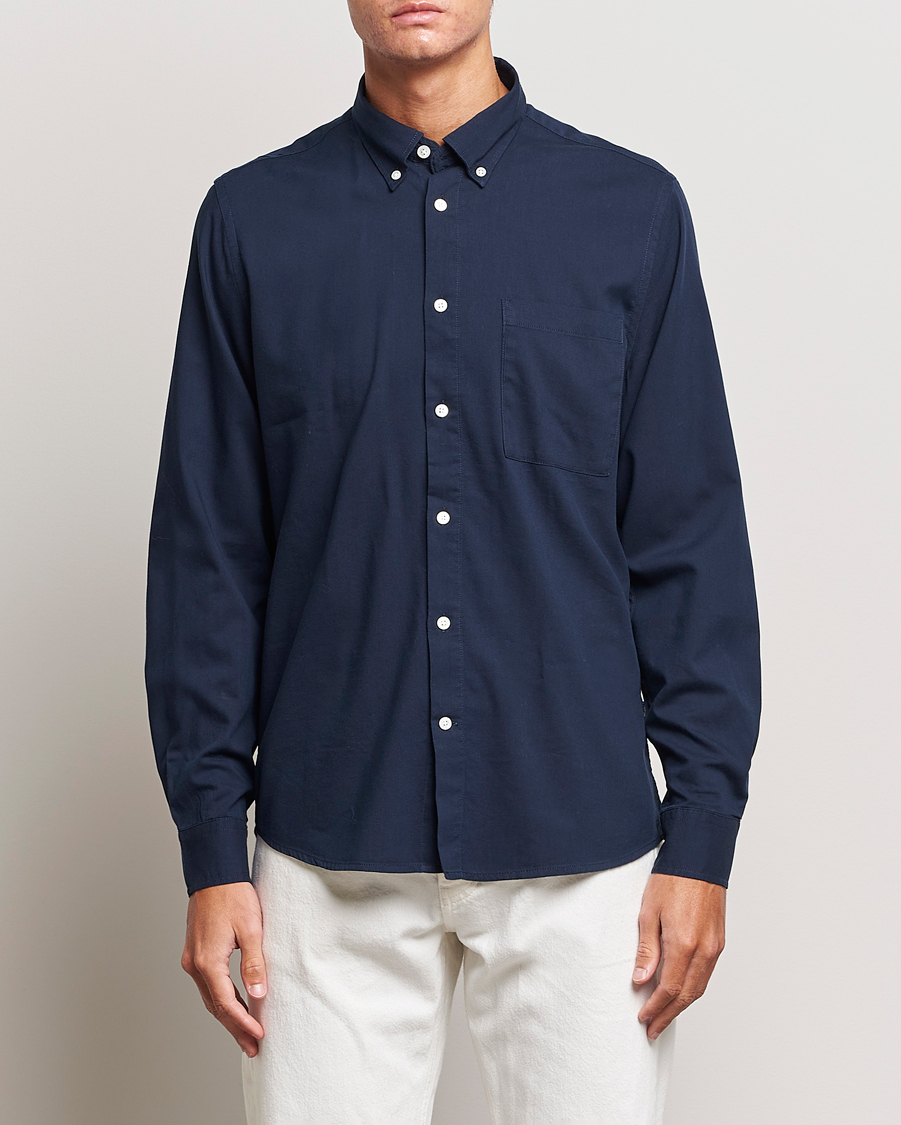 Mies | Rennot paidat | NN07 | Arne Tencel Shirt Navy Blue